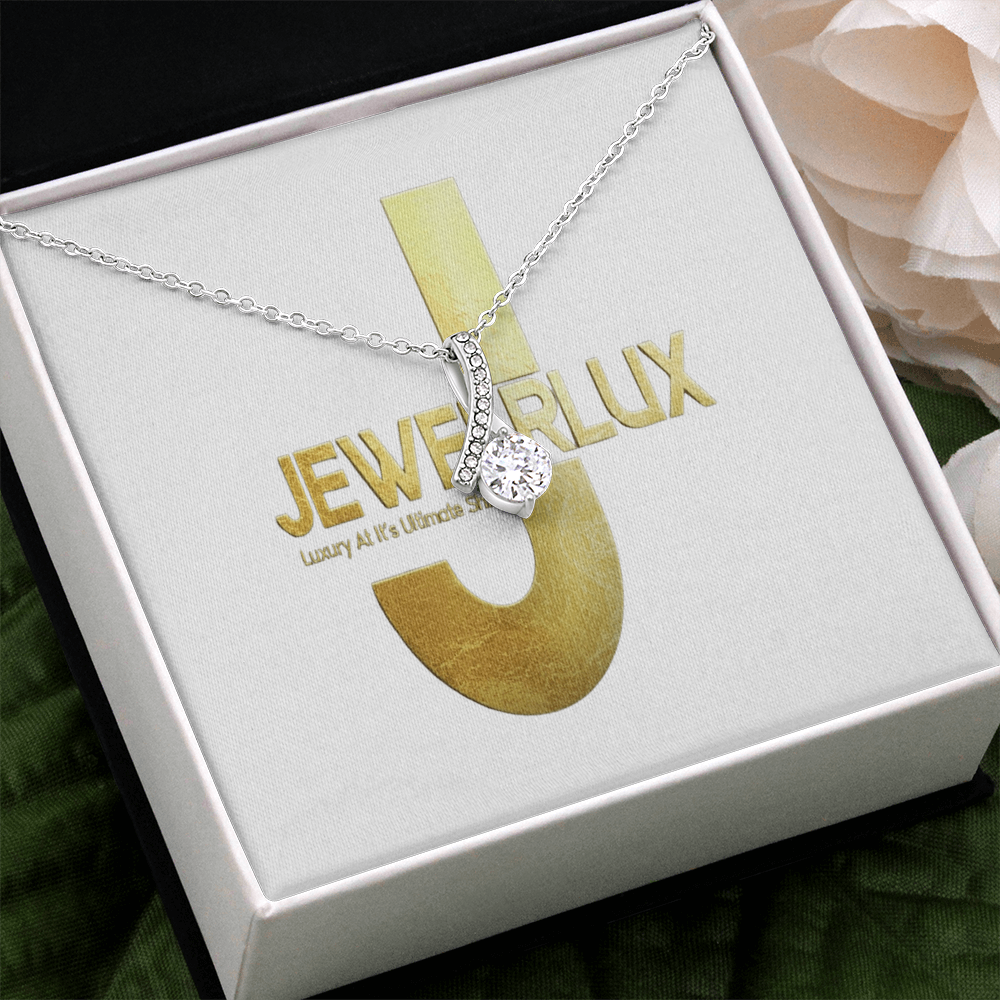 Alluring Beauty Necklace (Yellow & White Gold Variants)