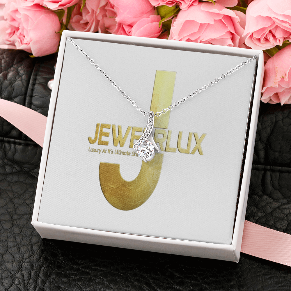 Alluring Beauty Necklace (Yellow & White Gold Variants)