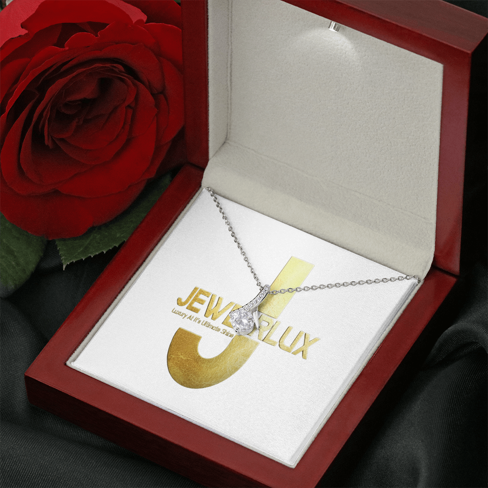 Alluring Beauty Necklace (Yellow & White Gold Variants)